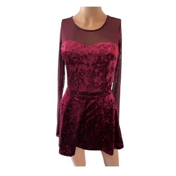 forever 21 Enchanted Velveteen Mesh Romper Small EUC - Picture 2 of 5